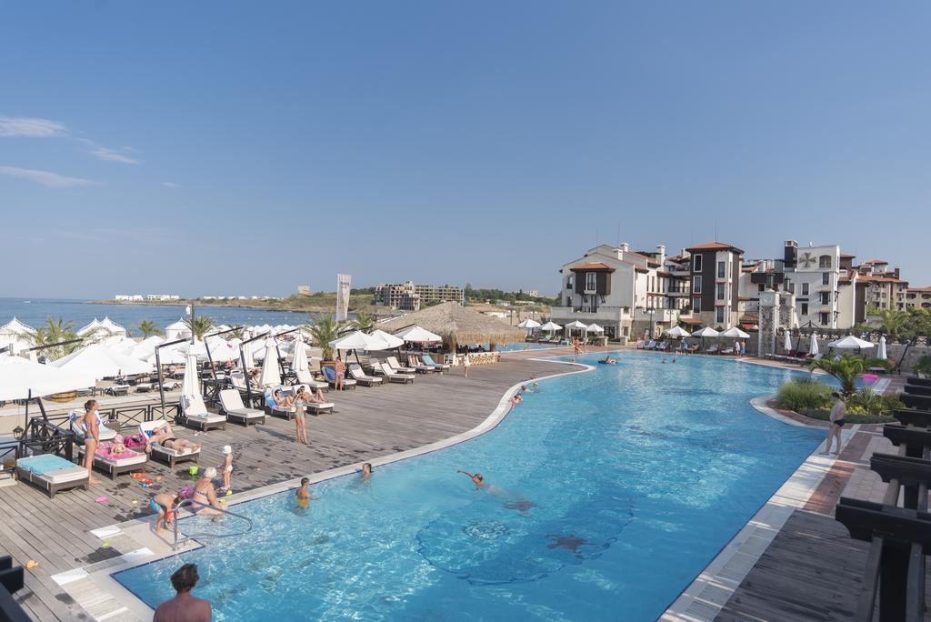 לוזנטס Oasis Resort & Spa Cozy Apartments מראה חיצוני תמונה