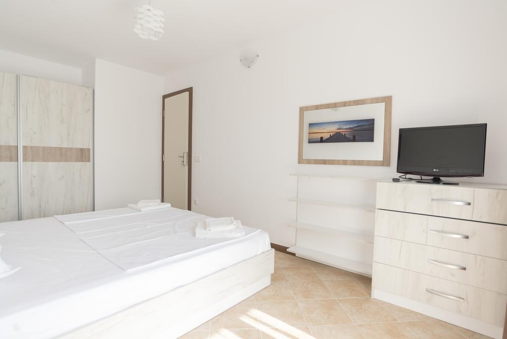 לוזנטס Oasis Resort & Spa Cozy Apartments מראה חיצוני תמונה